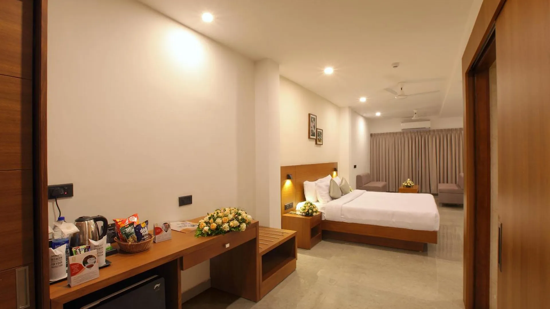 Hotel Prince Kaladi