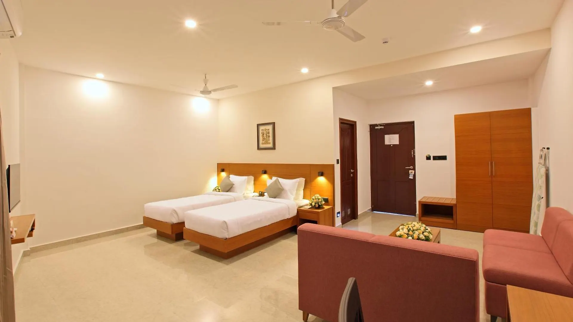 Hotel Prince Kaladi