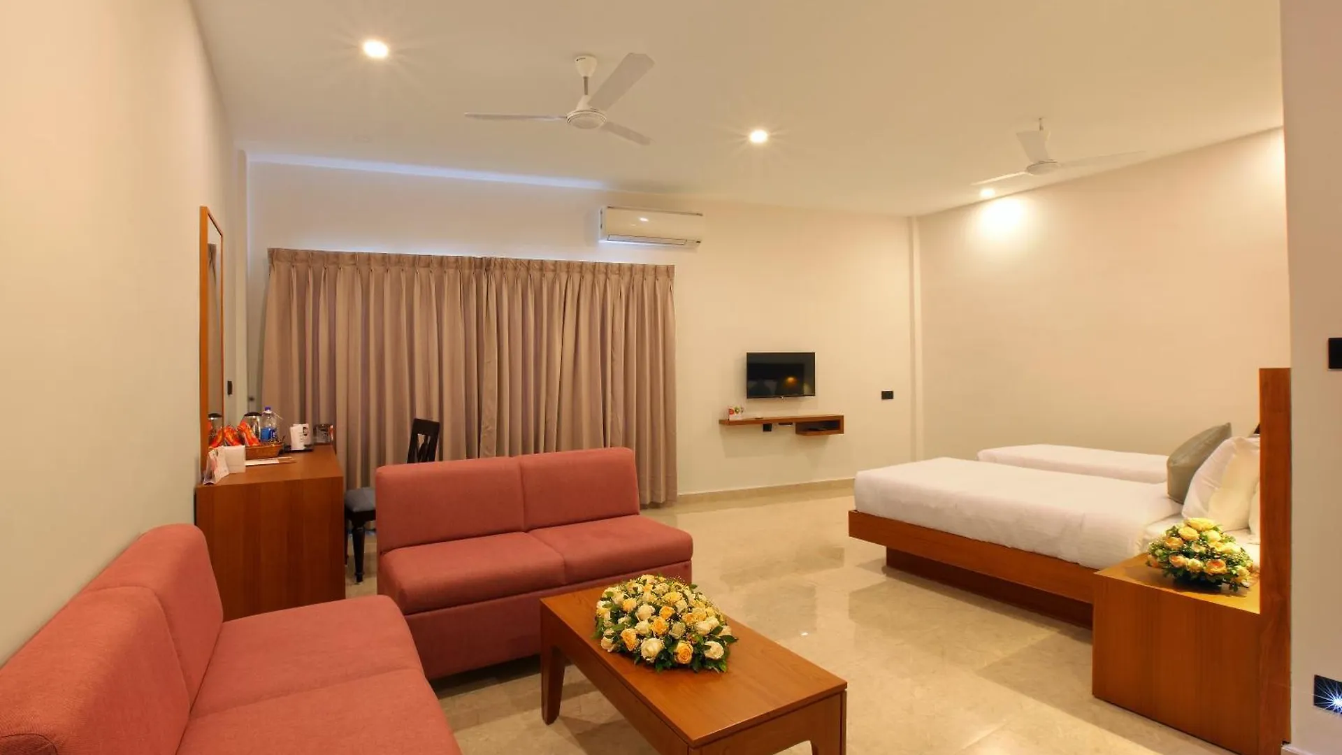 Hotel Prince Kaladi 3*,  India