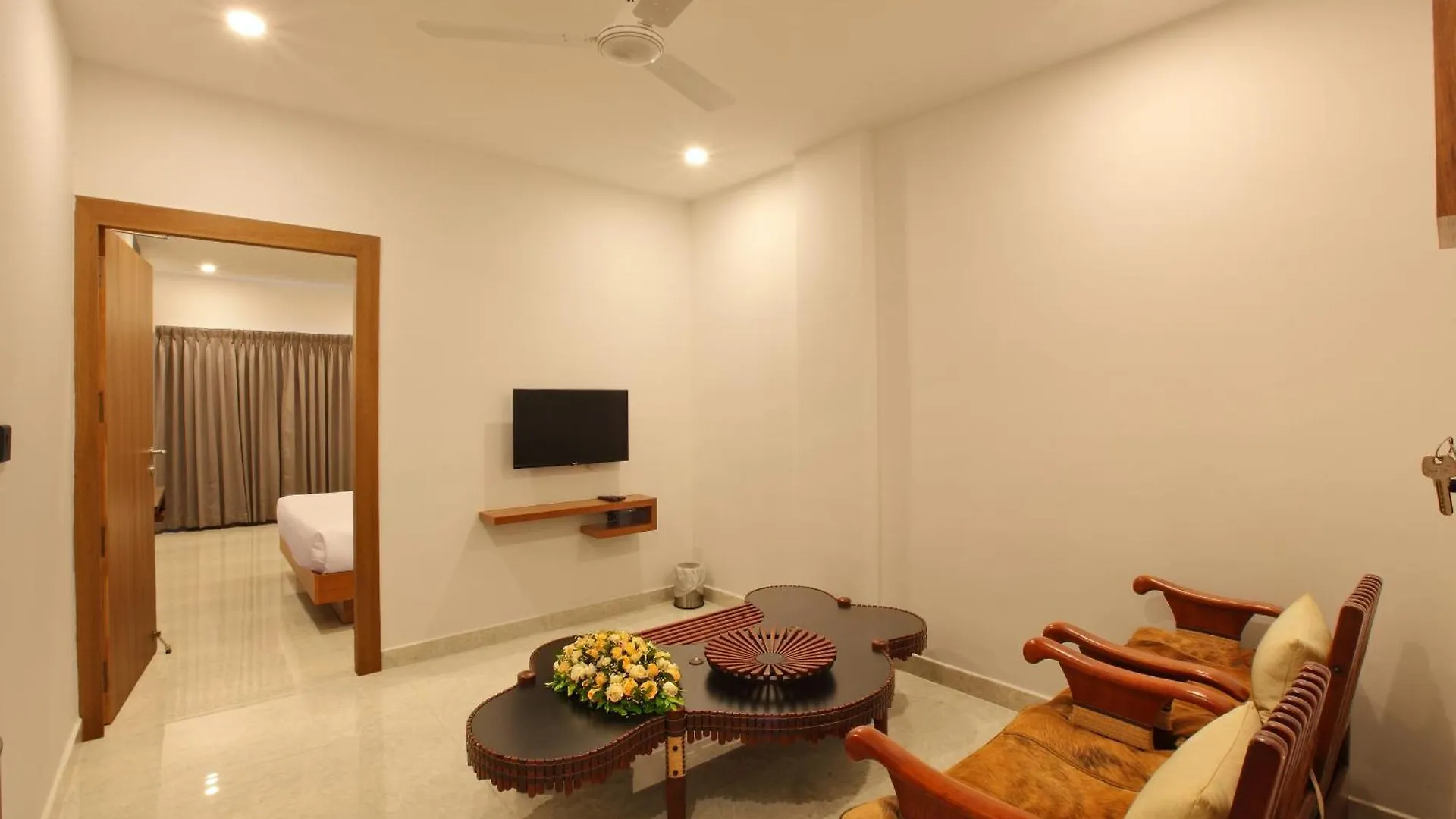 ***  Hotel Prince Kaladi India
